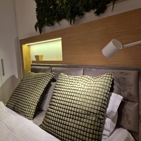 Cba Sweat Waterfront Apartamento *