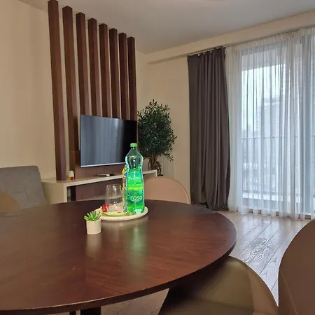 Cba Sweat Waterfront Apartament Belgrad