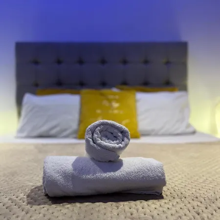 Cba Sweat Waterfront Apartamento Belgrado